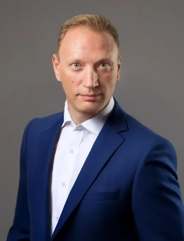 Андрей Масленников